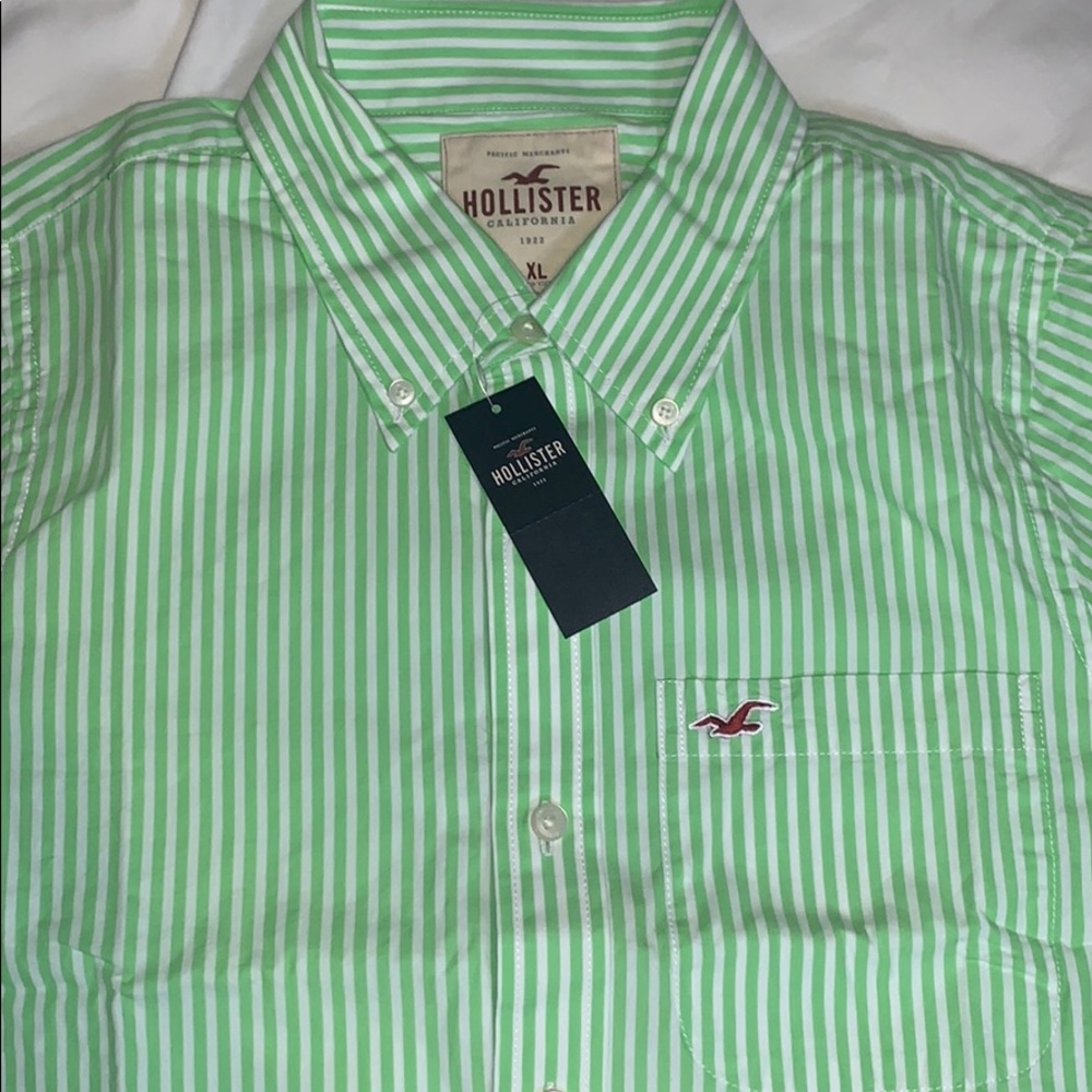 Hollister casual button up shirt